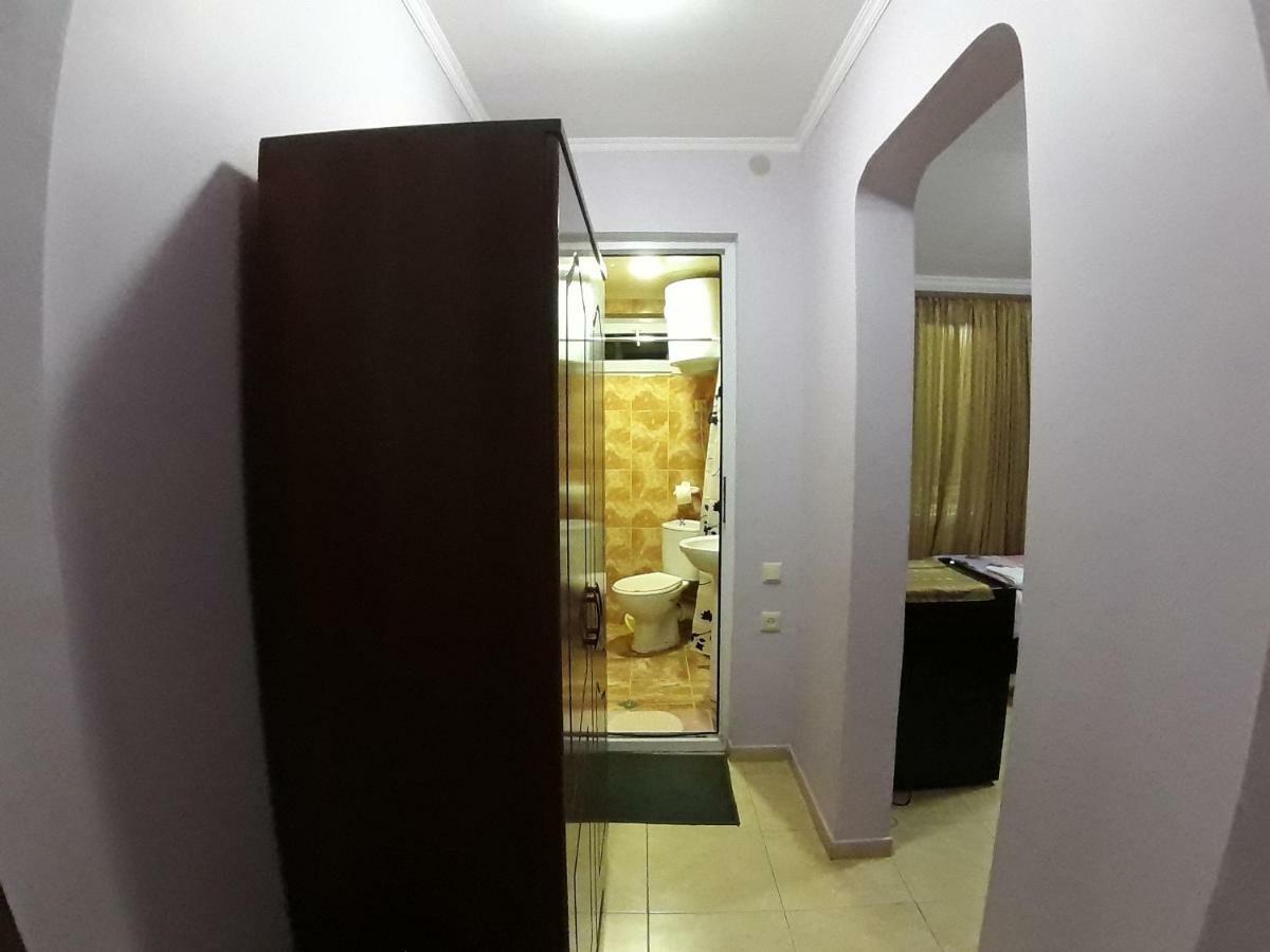 Timgiz Hotel Ureki Exterior foto
